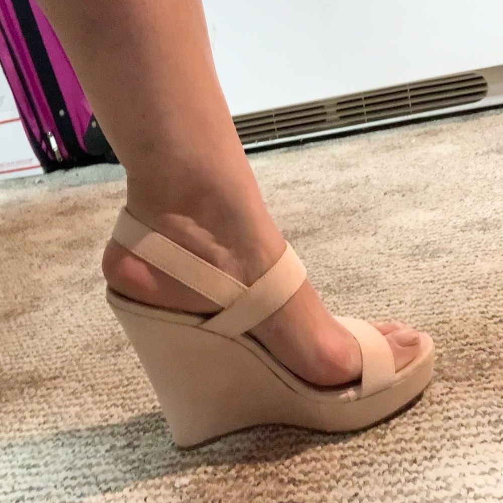 Liliana Nude/Tan Wedge Sandals